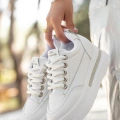 Lulu Beyaz Cilt Bağcıklı Spor Ayakkabı