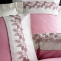 Nakışlı Çift Kişilik Saten Nev Takımı Niobe Pembe