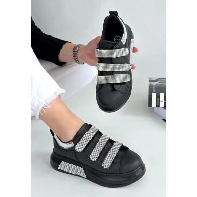 Elika Siyah Cilt Cırt Cırtlı Spor Ayakkabı - Lisinya