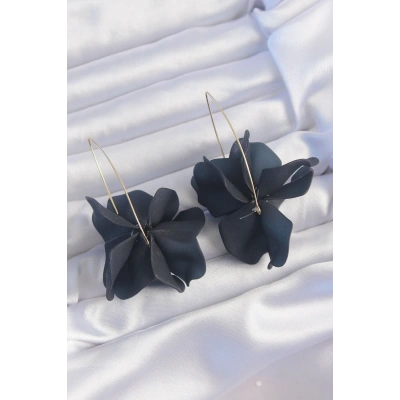 Pirinç Siyah Renkli Flora Küpe