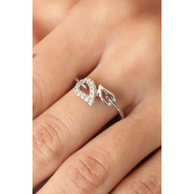 Zirkon Taşlı Yaprak Model Ayarlanabilir Kadın Yüzük