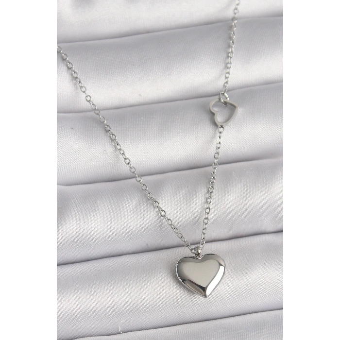 316L Çelik Gümüş Renk Zincir Kalp Detay Kalp Figür Kadın Kolye