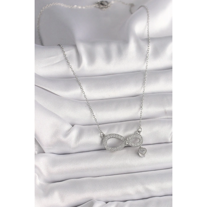 316L Çelik Gümüş Renk Zincir Zirkon Taşlı Sonsuzluk Model Taşlı Kalp Detay Kadın Kolye - Lisinya
