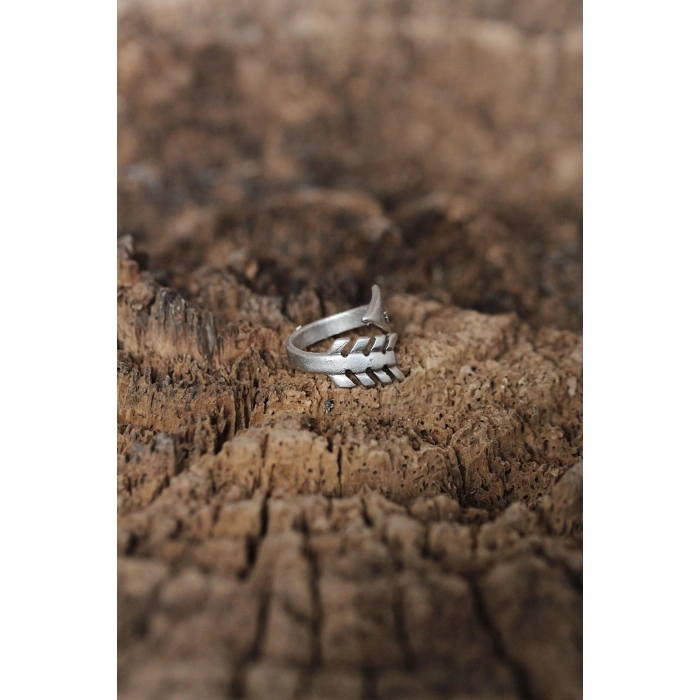 Ayarlanabilir Ok Tasarımlı Erkek Yüzük - Lisinya