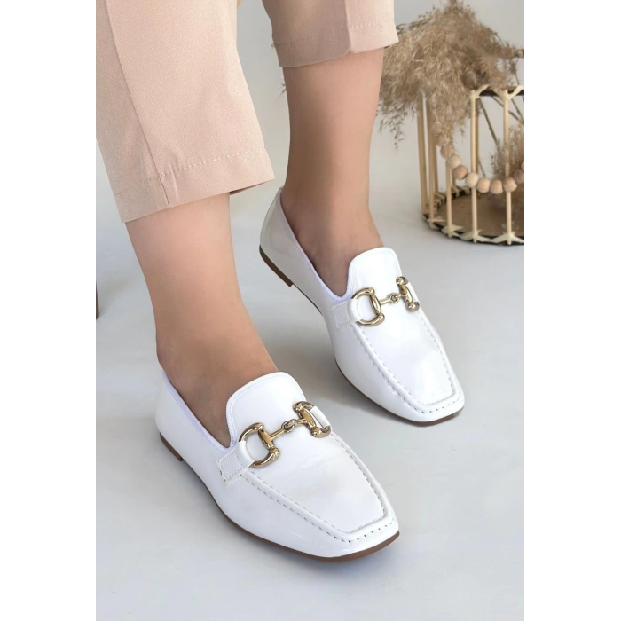 Guart Beyaz Rugan Babet Ayakkabı