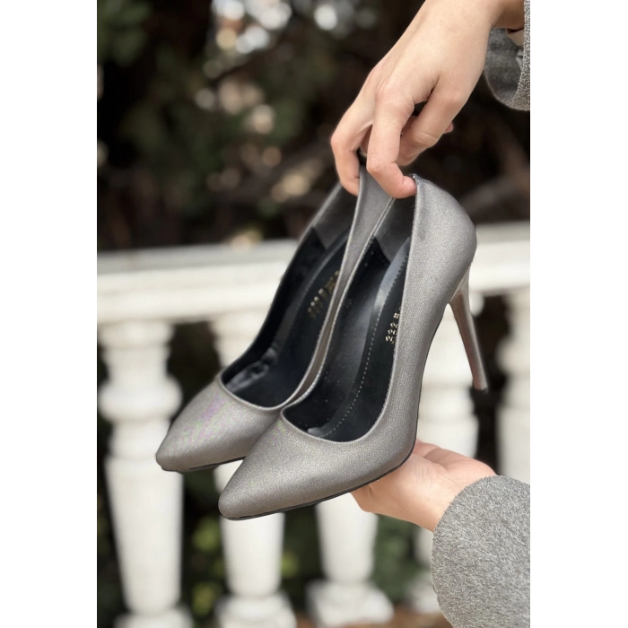 Hillar Platin Saten Stiletto Ayakkabı - Lisinya