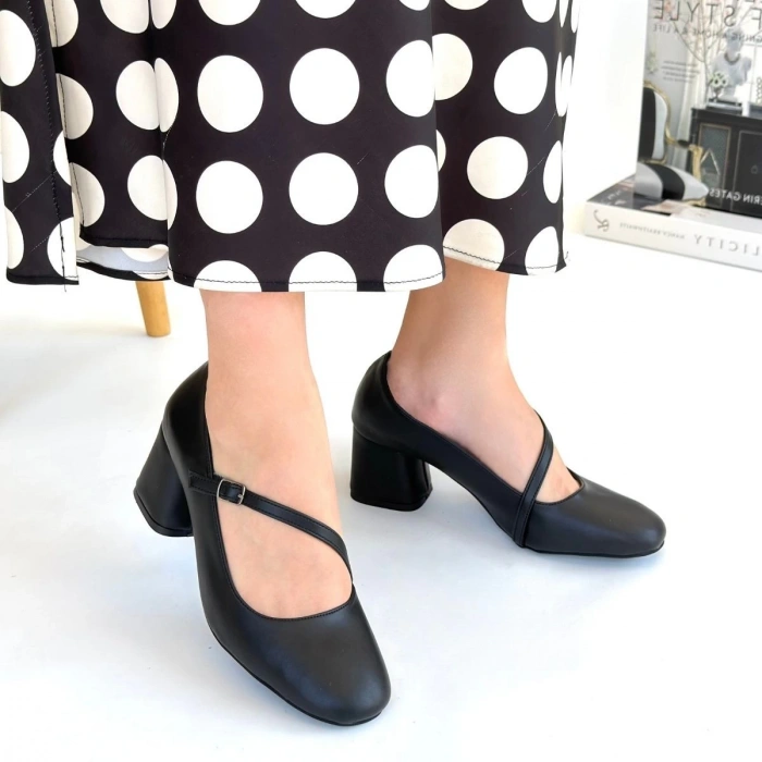 Kier Siyah Cilt Topuklu Ayakkabı - Lisinya