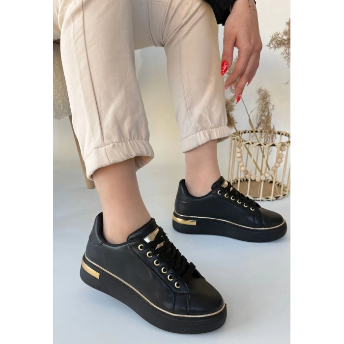 Kity Siyah Cilt Bağcıklı Spor Ayakkabı