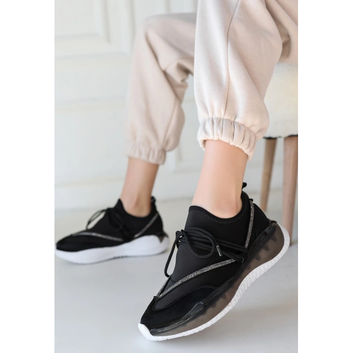 Liney Siyah Rugan Bağcıklı Spor Ayakkabı - Lisinya