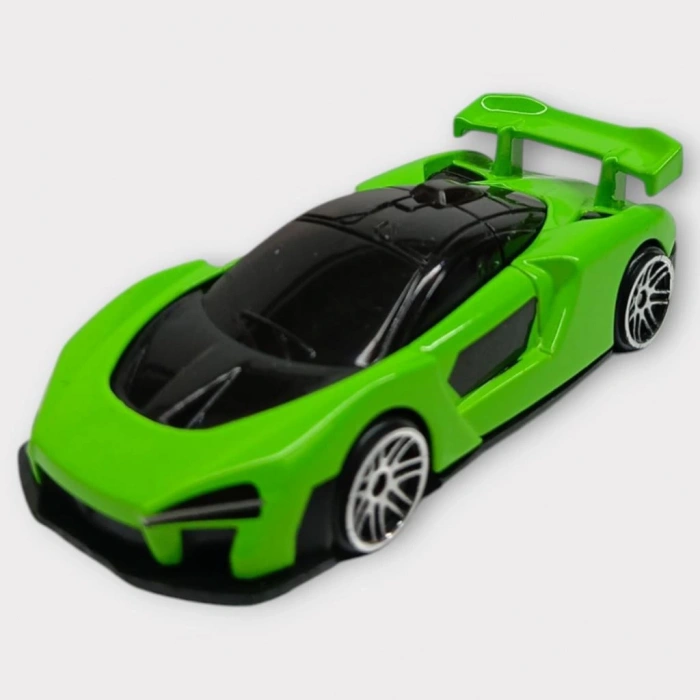 Metal Mini Arabalar  8 cm - Yeşil - 1 (Lisinya)