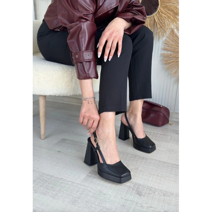 Mety Siyah Cilt Topuklu Ayakkabı - Lisinya