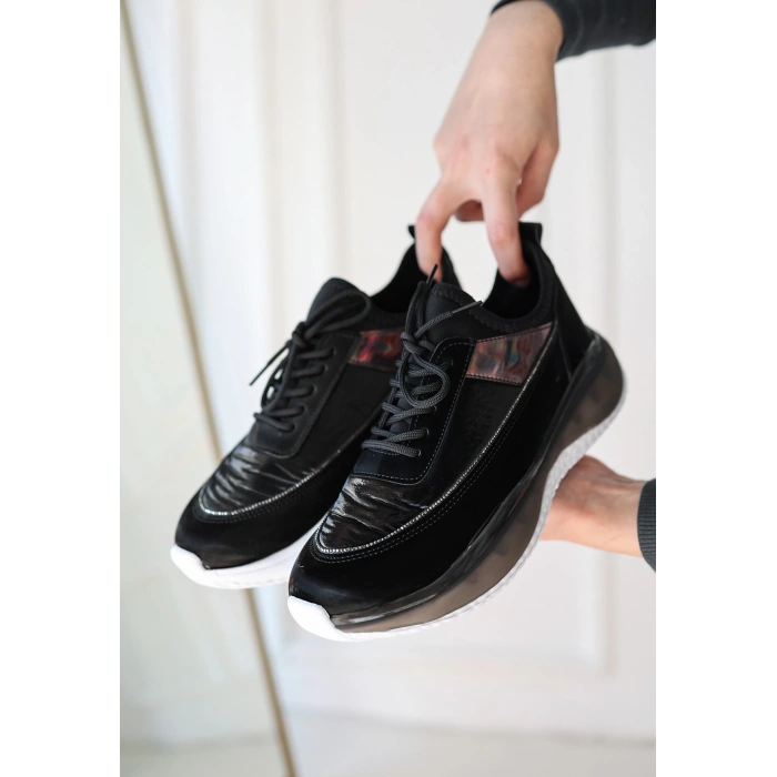 Nadio Siyah Rugan Bağcıklı Spor Ayakkabı - Lisinya