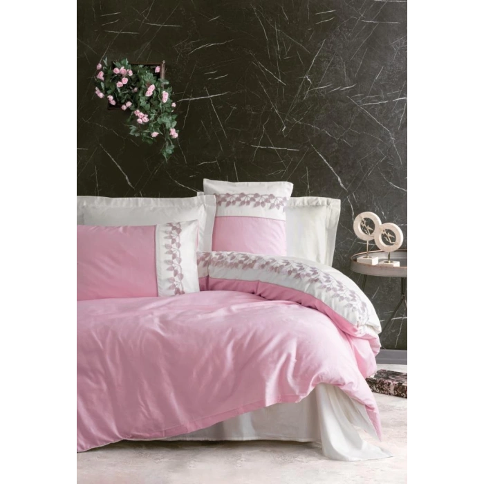 Nakışlı Çift Kişilik Saten Nev Takımı Niobe Pembe