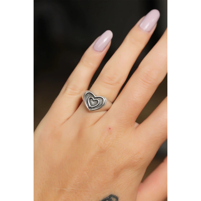 Otantik Kalp Tasarımlı Ayarlamalı Kadın Yüzük
