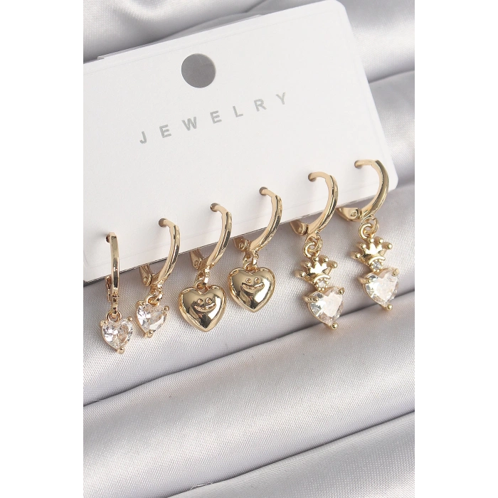 Pirinç Gold Renk Sallantı Zirkon Taşlı Kalp Model Taç Detay Kadın Küpe Seti - Lisinya