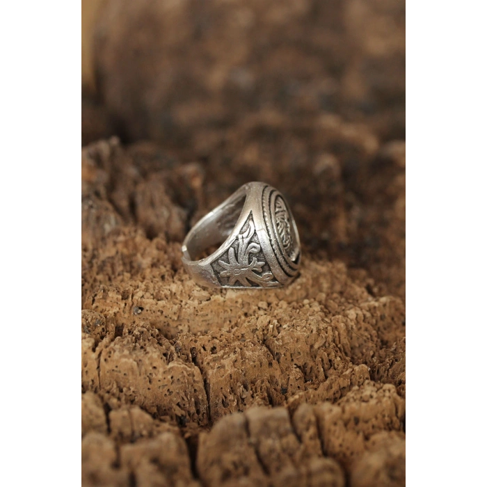 Sezar Figürlü Ayarlanabilir Erkek Yüzük