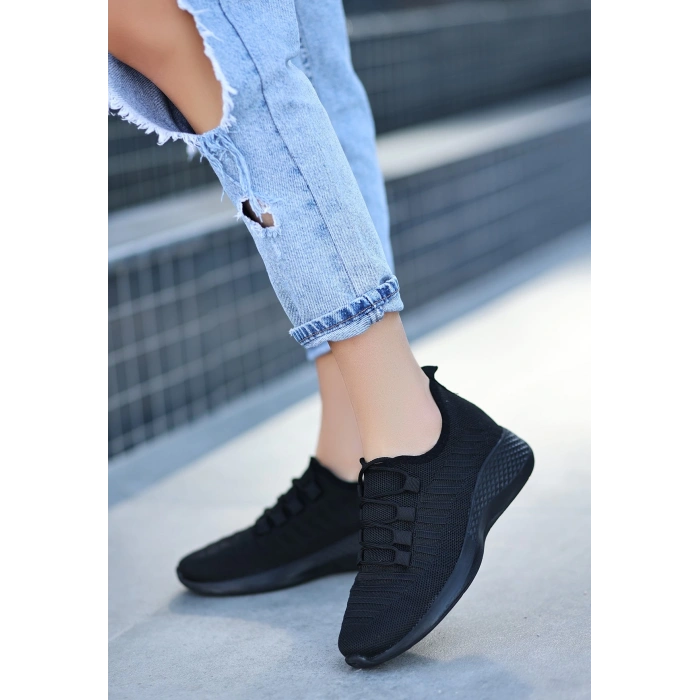 Wina Siyah Triko Spor Ayakkabı - Lisinya