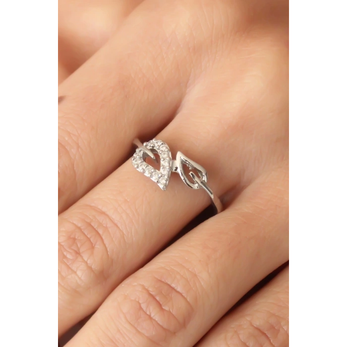 Zirkon Taşlı Yaprak Model Ayarlanabilir Kadın Yüzük - Lisinya