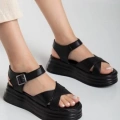 Sibna Siyah Cilt Kemerli Sandalet - Lisinya