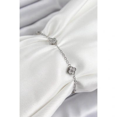 316L Çelik Yonca Model Gümüş Renk Kadın Bileklik - Lisinya