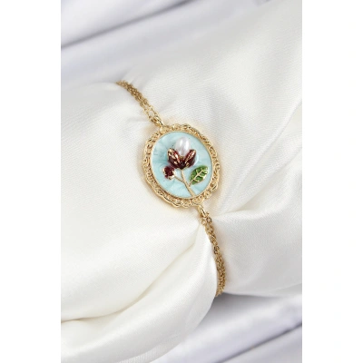 316L Çelik Zincir Turkuaz Mineli Sanatsal Portre İnci Detaylı Lale Model Gold Renk Kadın Bileklik - Lisinya