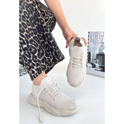 Henta Bej Triko Bağcıklı Spor Ayakkabı - Lisinya