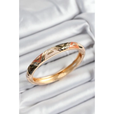 Mineli Pirinç Karışık Üçgen Motifli Gold Renk Kadın Kelepçe - Lisinya