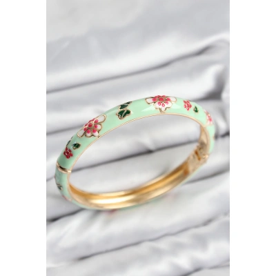 Mineli Pirinç Su Yeşili Çiçek Motifli Gold Kadın Kelepçe - Lisinya