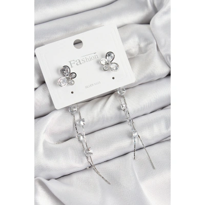 Pirinç Zirkon Taşlı Sallantılı Kelebek Model Gümüş Renk 925 Ayar Gümüş Çivi Kadın Küpe - Lisinya