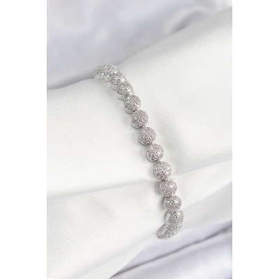 Pirinç Zirkon Taşlı Yarım Topcuk Model Gümüş Renk VIP Seri Kadın Bileklik - Lisinya