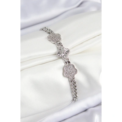 Pirinç Zirkon Taşlı Yonca Model Gümüş Renk Kadın Bileklik - Lisinya