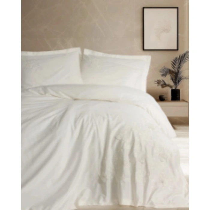 3D Nakışlı Çift Kişilik Saten Nev Takımı Chic Ekru