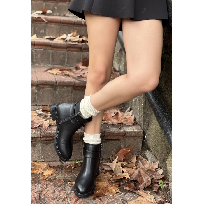 Dawin Siyah Cilt Topuklu Bot - Lisinya