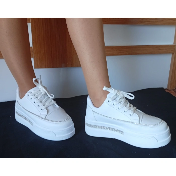 Kadın Spor Ayakkabı Beyaz Renk