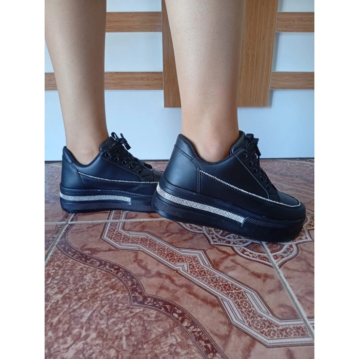 Kadın Spor Ayakkabı Siyah Renk