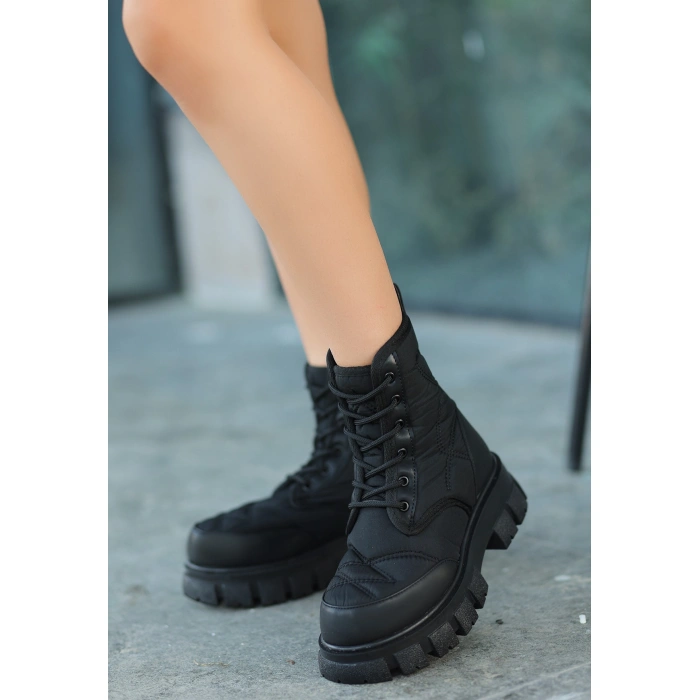 Mabel Siyah Cilt Bağcıklı Bot - Lisinya