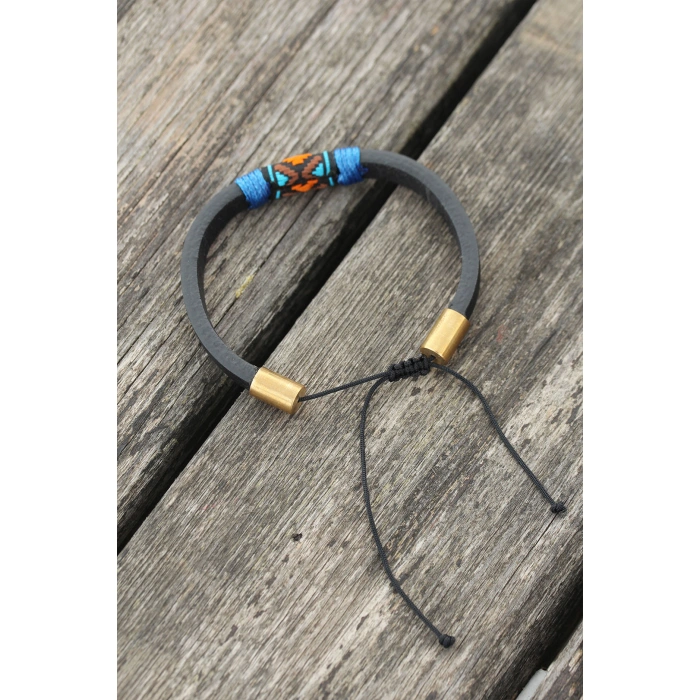 Mavi İpli Etnik Desenli Kadın Deri Bileklik - Lisinya