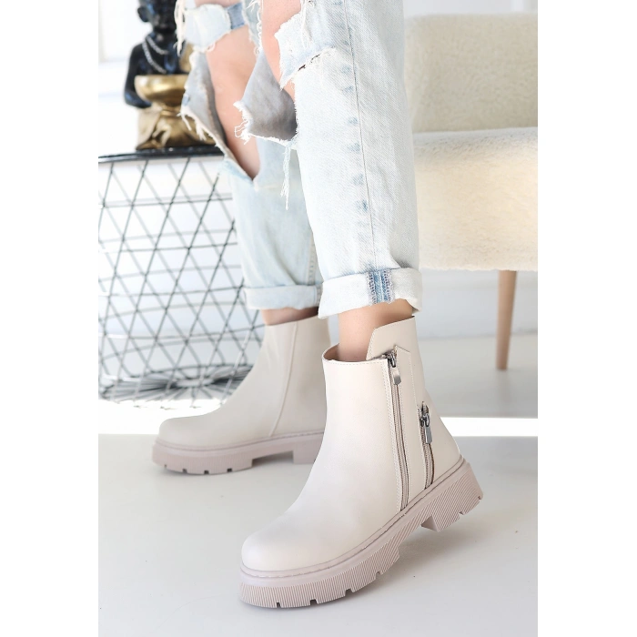 Menta Bej Cilt Fermuar Aksesuarlı Bot - Lisinya