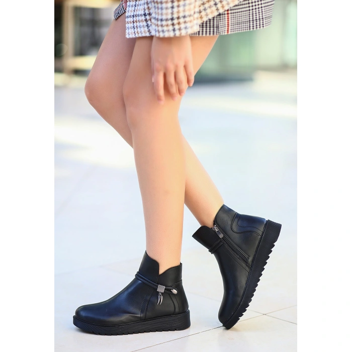 Milana Siyah Cilt  Bot - Lisinya