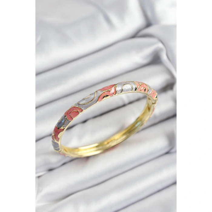 Mineli Pirinç Gri Ve Pembe Sarmal Motifli Gold Renk Kadın Kelepçe - Lisinya