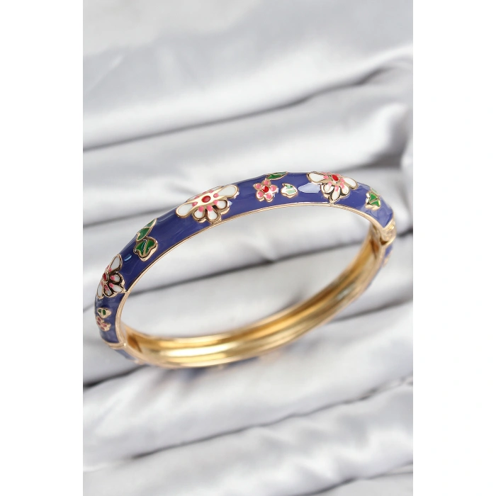 Mineli Pirinç Mor Çiçek Motifli Gold Kadın Kelepçe - Lisinya