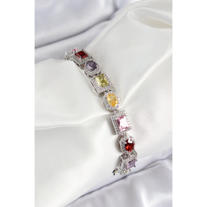 Pirinç Karışık Zirkon Taşlı Baget Model Gümüş Renk VIP Seri Kadın Bileklik - Lisinya