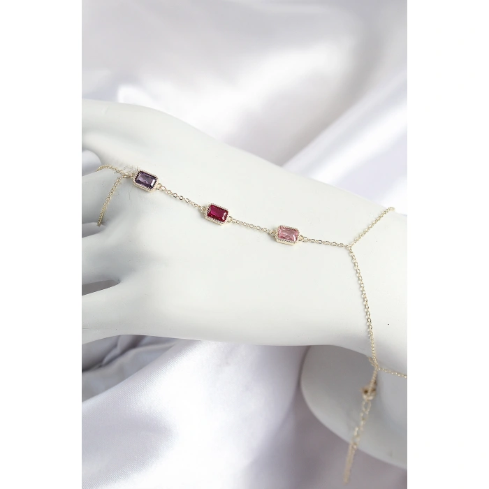 Pirinç Renkli Zirkon Taşlı Dikdörtgen Model Gold Renk Kadın Şahmeran - Lisinya