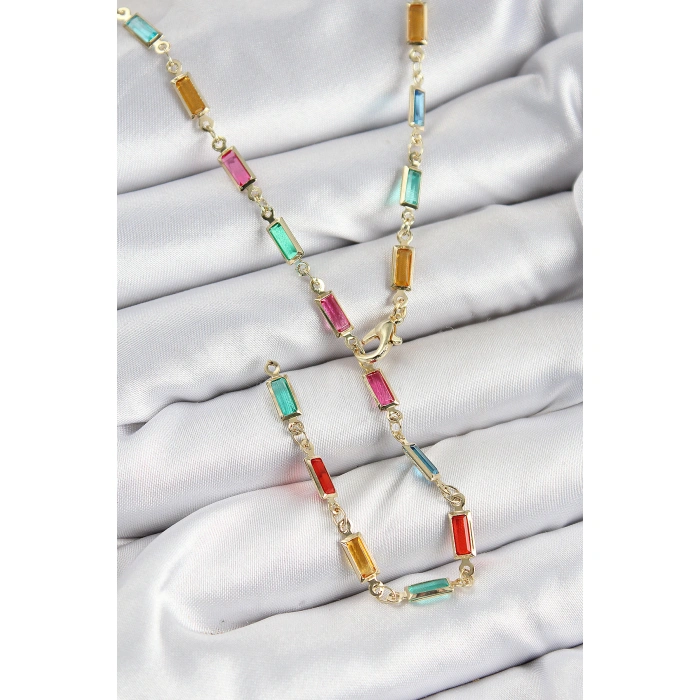 Pirinç Renkli Zirkon Taşlı Dikdörtgen Model Gold Renk Kadın Y Kolye - Lisinya