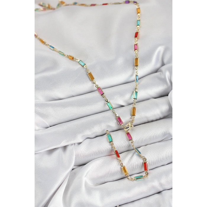 Pirinç Renkli Zirkon Taşlı Dikdörtgen Model Gold Renk Kadın Y Kolye - Lisinya