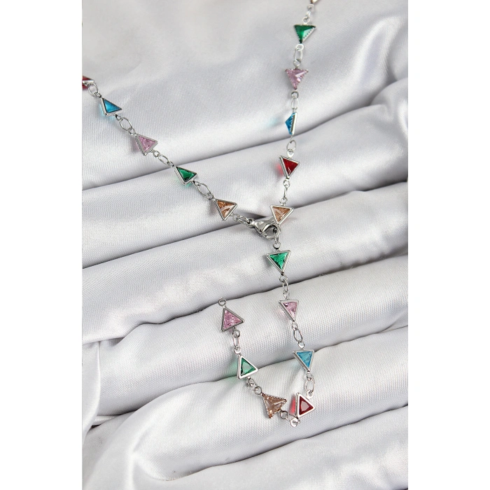 Pirinç Renkli Zirkon Taşlı Üçgen Model Gümüş Renk Kadın Y Kolye - Lisinya