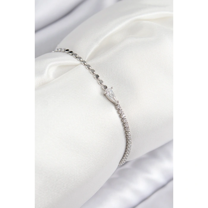 Pirinç Zirkon Taşlı Damla Model Ezme Zincir Gümüş Renk Kadın Bileklik - Lisinya