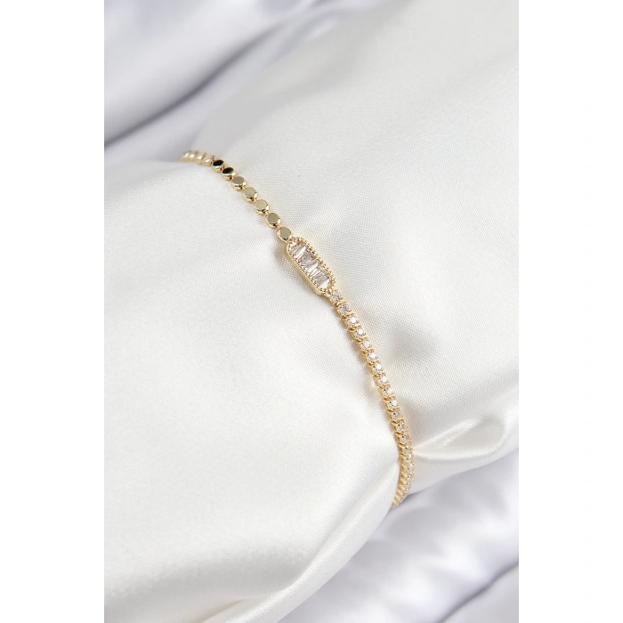 Pirinç Zirkon Taşlı Dikdörtgen Model Ezme Zincir Gold Renk Kadın Bileklik - Lisinya