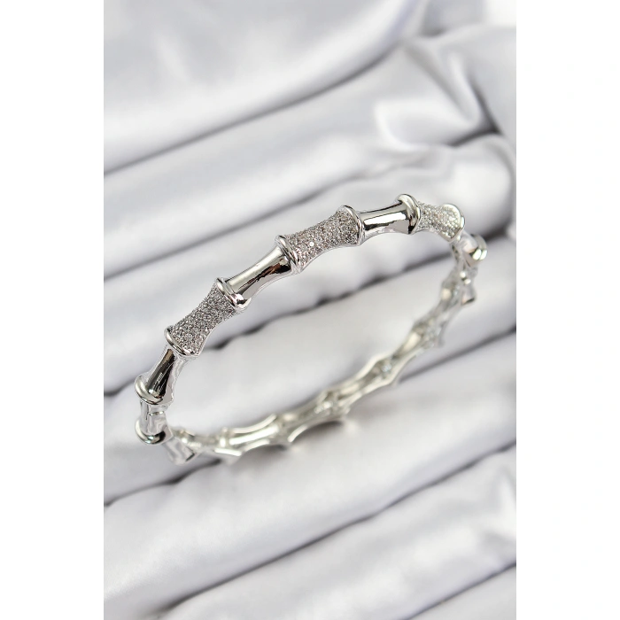 Pirinç Zirkon Taşlı Kemik Model Gümüş Renk Vip Kadın Bileklik - Lisinya