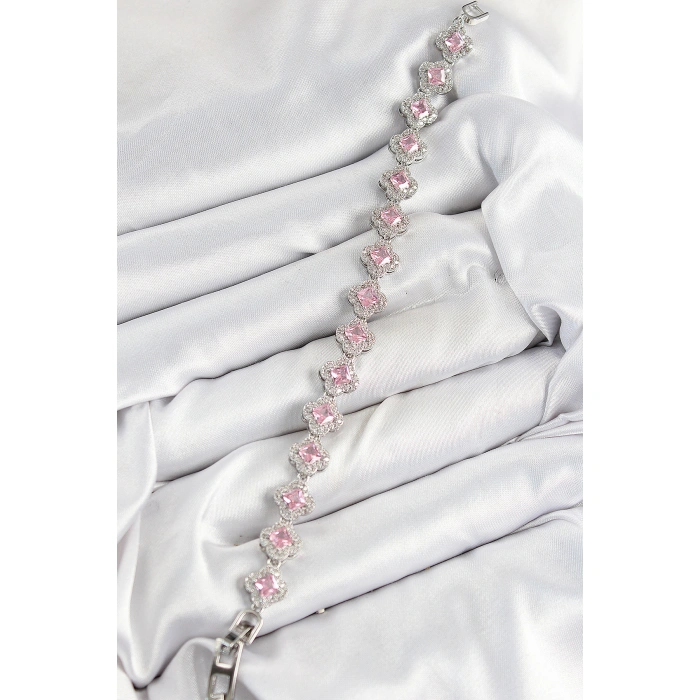 Pirinç Zirkon Taşlı Pembe Yonca Baget Model Gümüş Renk VIP Seri Kadın Bileklik - Lisinya